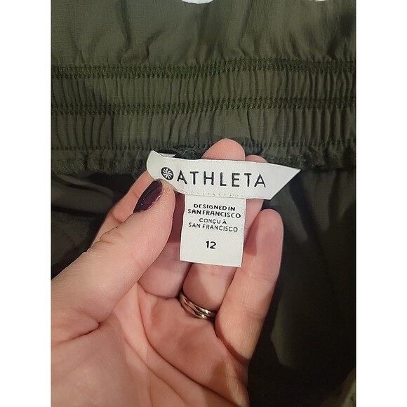 Athleta Trekkie High Rise Parachute Wide Leg Travel Pants 12 #533487 Aspen Olive - Picture 8 of 9